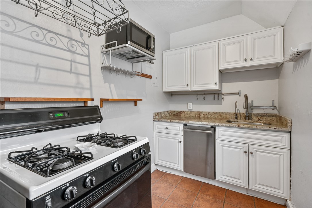 166 N Dithridge St #5L, Oakland, Pennsylvania image 14
