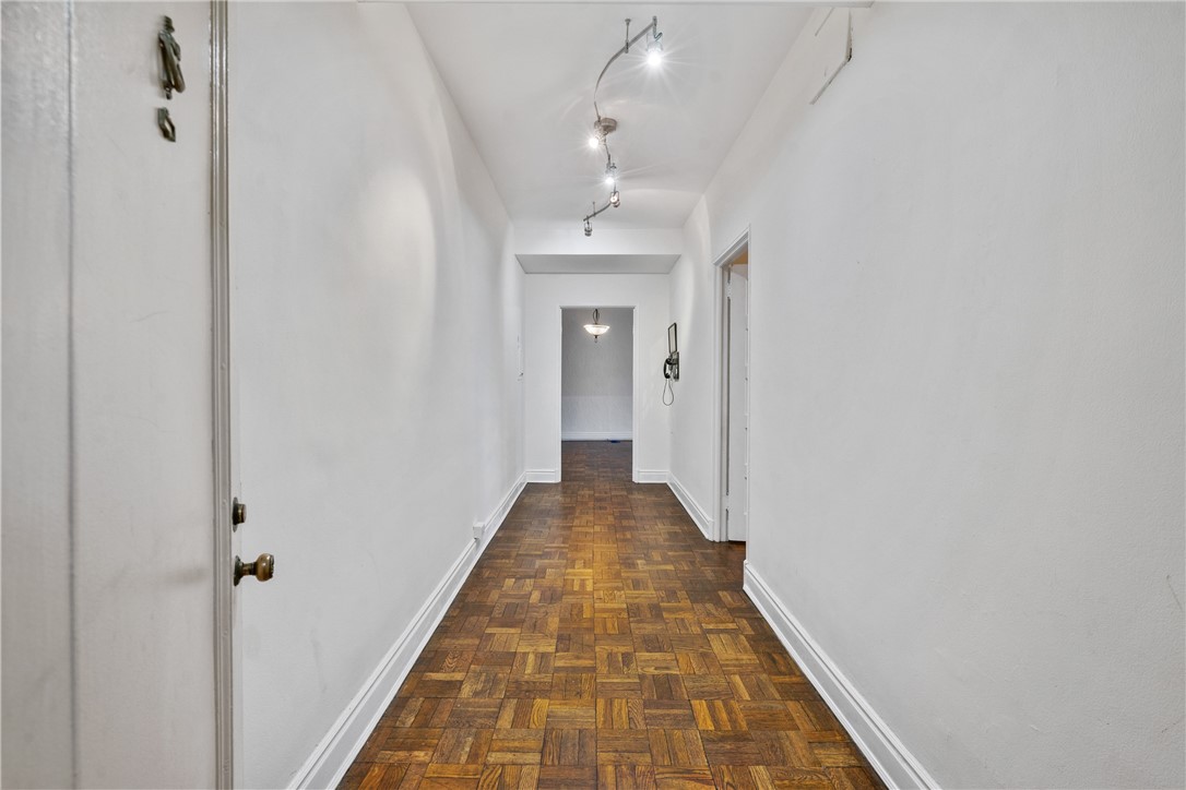 166 N Dithridge St #5L, Oakland, Pennsylvania image 6