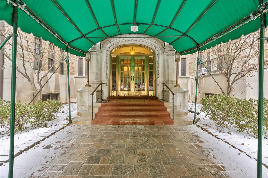 166 N Dithridge St #5L, Oakland, Pennsylvania image 3