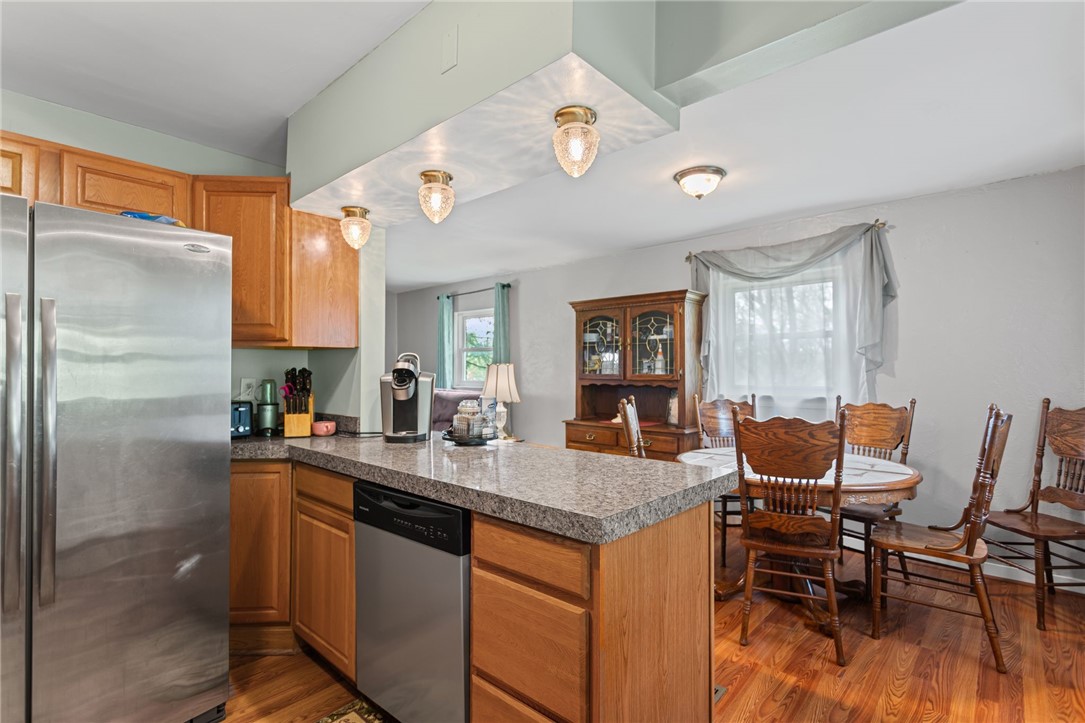 North Strabane, Pennsylvania 15330, United States, 2 Bedrooms Bedrooms, ,1 BathroomBathrooms,Residential,Contingent,135939