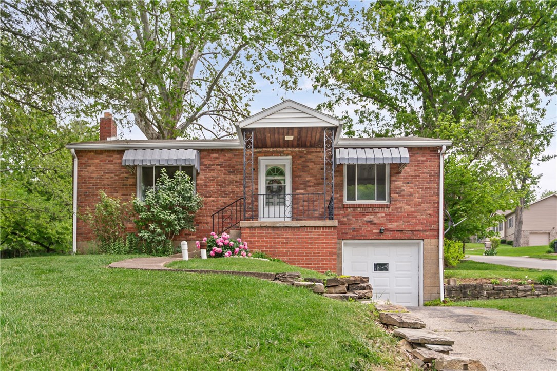 North Strabane, Pennsylvania 15330, United States, 2 Bedrooms Bedrooms, ,1 BathroomBathrooms,Residential,Contingent,135939