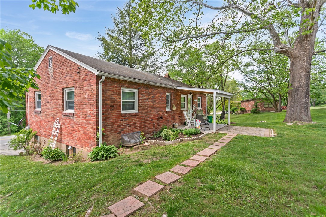 North Strabane, Pennsylvania 15330, United States, 2 Bedrooms Bedrooms, ,1 BathroomBathrooms,Residential,Contingent,135939