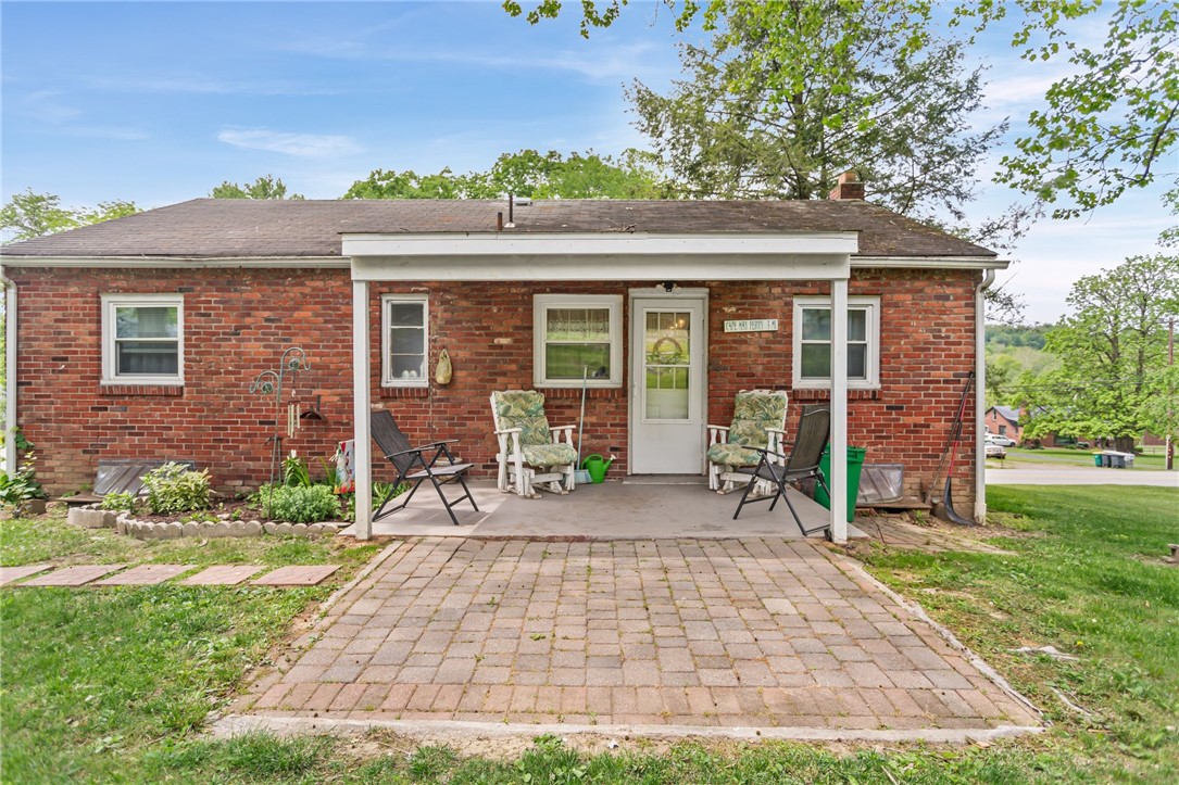 North Strabane, Pennsylvania 15330, United States, 2 Bedrooms Bedrooms, ,1 BathroomBathrooms,Residential,Contingent,135939