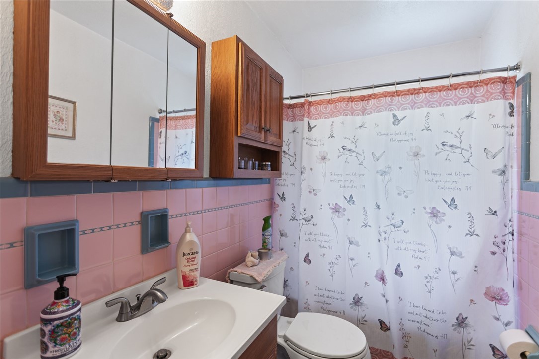 North Strabane, Pennsylvania 15330, United States, 2 Bedrooms Bedrooms, ,1 BathroomBathrooms,Residential,Contingent,135939