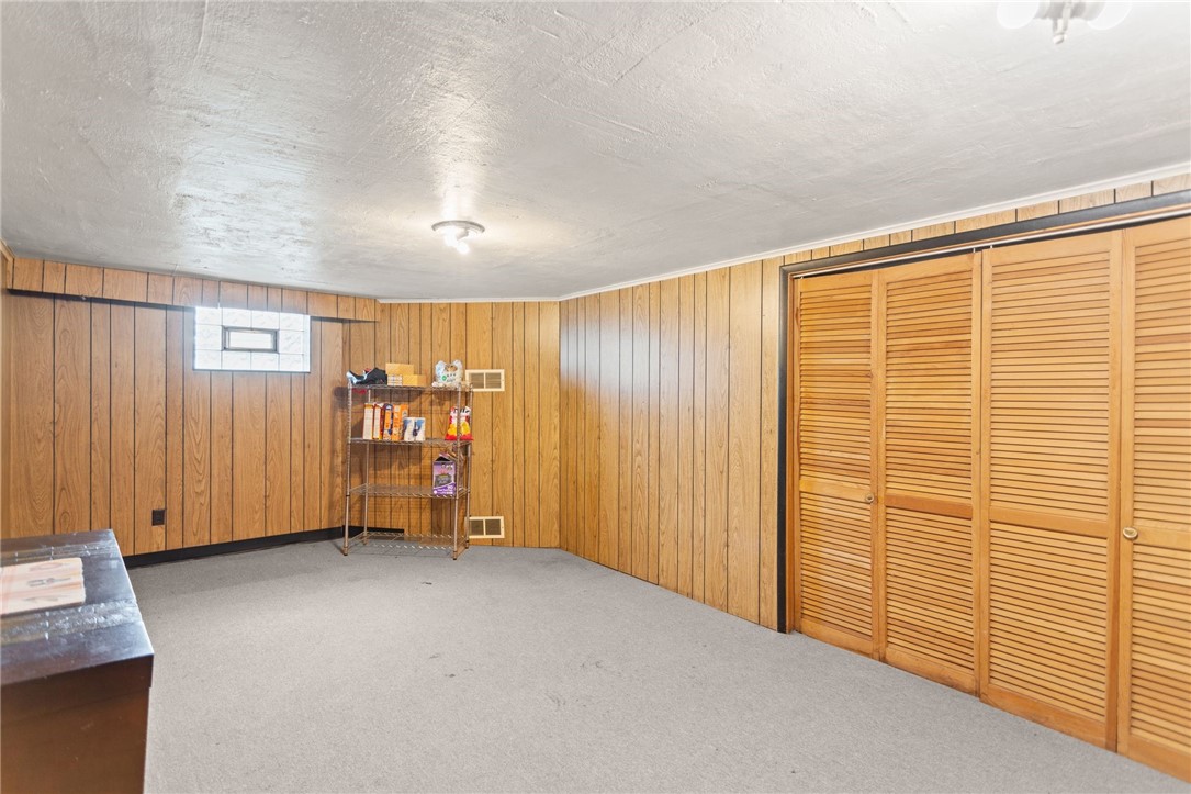 North Strabane, Pennsylvania 15330, United States, 2 Bedrooms Bedrooms, ,1 BathroomBathrooms,Residential,Contingent,135939