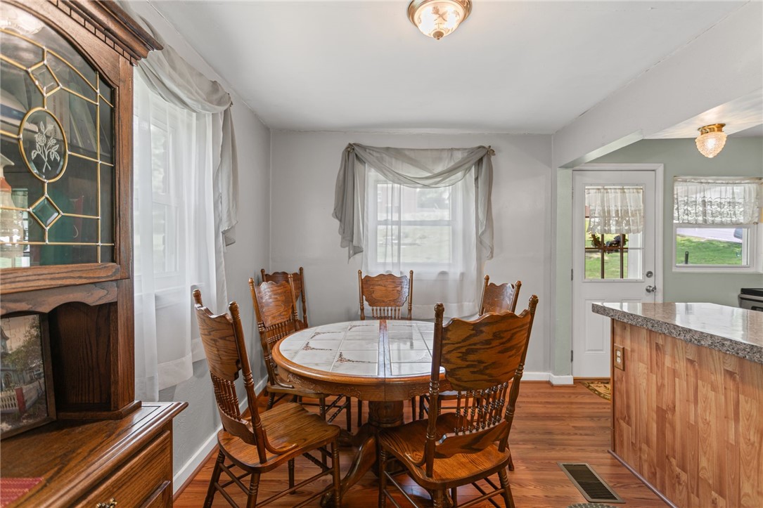 North Strabane, Pennsylvania 15330, United States, 2 Bedrooms Bedrooms, ,1 BathroomBathrooms,Residential,Contingent,135939