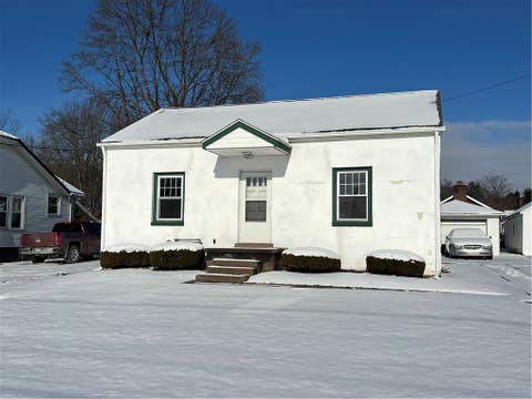 Photo for 302 W Elizabeth St