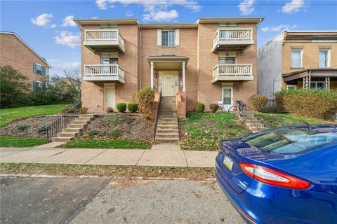 Photo for 3289 Dawson St 9