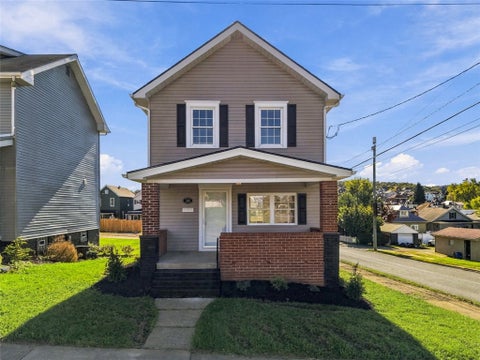 Homes For Sale - 502 Giffin Ave Ave<br/> Canonsburg, PA 15317