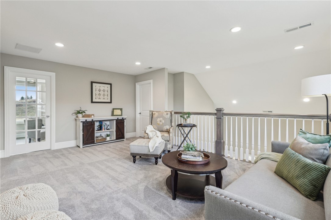 McDonald - Wsh, Pennsylvania 15057, United States, 3 Bedrooms Bedrooms, ,3 BathroomsBathrooms,Residential,Active,4848