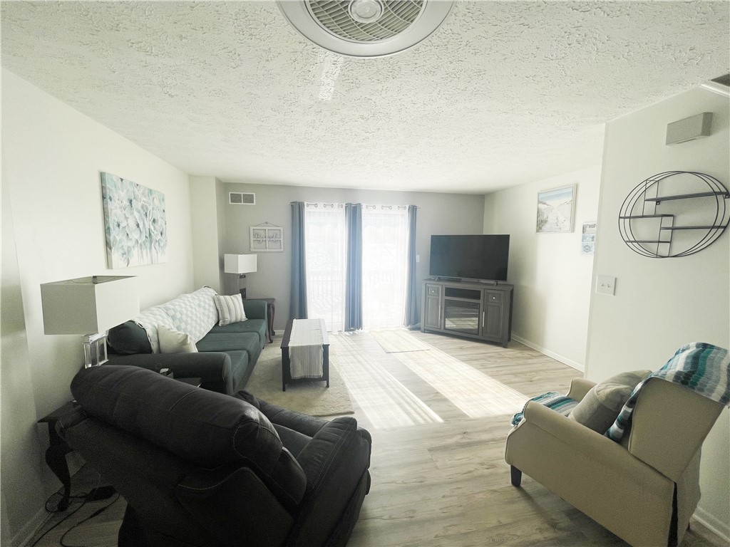 118 Forest Dr