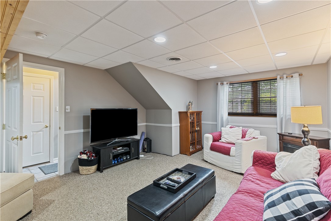 North Strabane, Pennsylvania 15317, United States, 3 Bedrooms Bedrooms, ,3 BathroomsBathrooms,Residential,Pending,135205