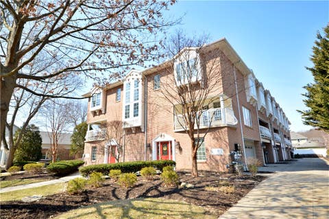 Photo for 740 Turnpike St. 10