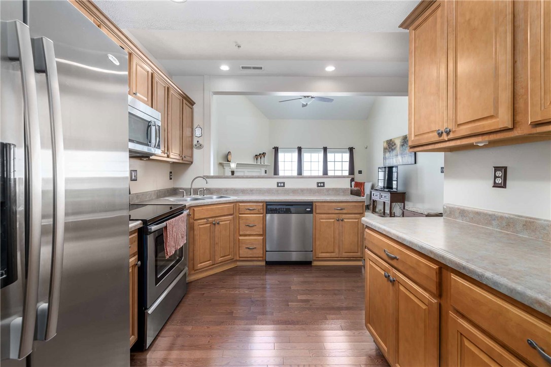 South Strabane, Pennsylvania 15301, United States, 3 Bedrooms Bedrooms, ,3 BathroomsBathrooms,Residential,Pending,482