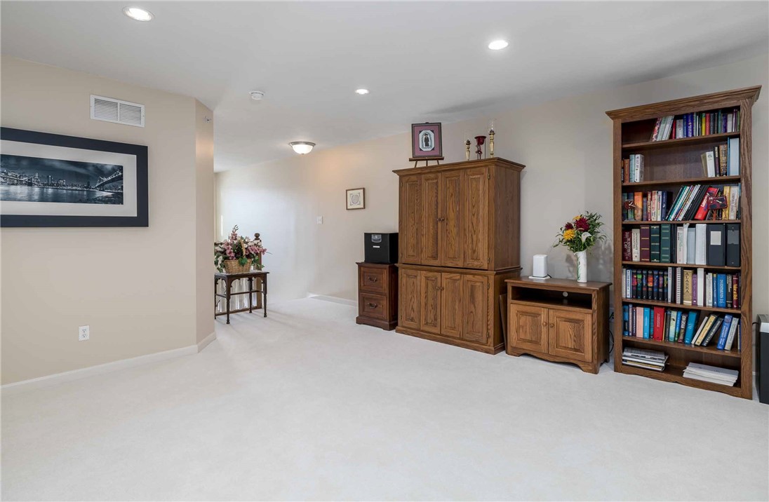 South Strabane, Pennsylvania 15301, United States, 3 Bedrooms Bedrooms, ,3 BathroomsBathrooms,Residential,Pending,482