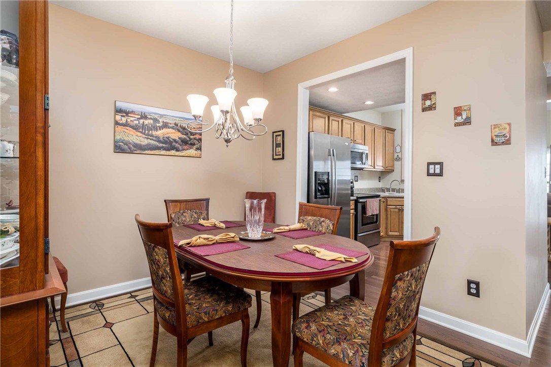 South Strabane, Pennsylvania 15301, United States, 3 Bedrooms Bedrooms, ,3 BathroomsBathrooms,Residential,Pending,482