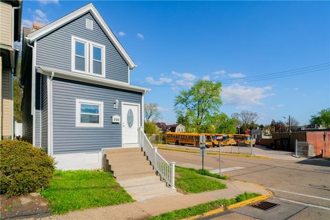 Photo of 202 Hazelwood Ave, Pittsburgh, PA 15202 (MLS # 1731268)