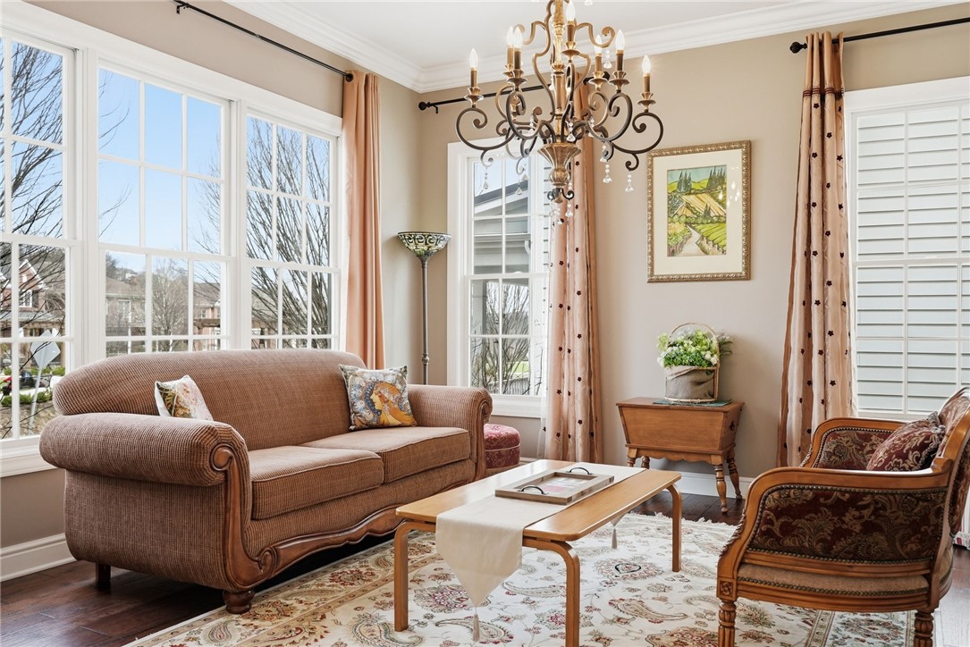 Pittsburgh, Pennsylvania, 15217, United States, 5 Bedrooms Bedrooms, ,5 BathroomsBathrooms,Residential,Active,2032459
