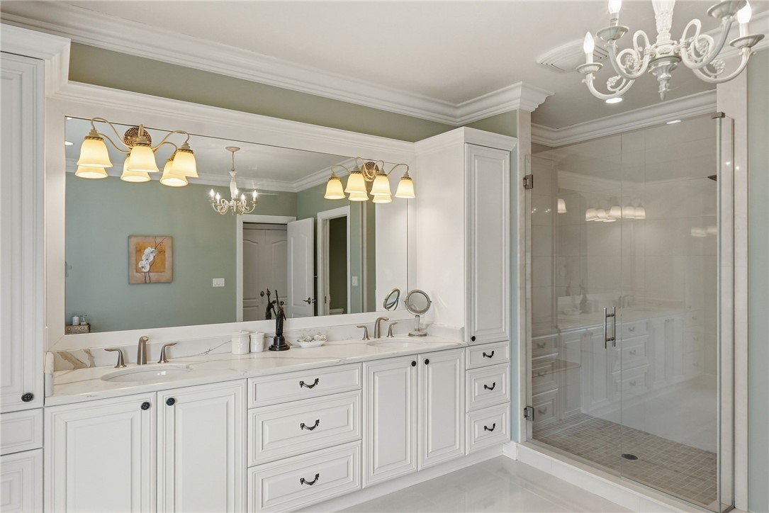 Pittsburgh, Pennsylvania, 15217, United States, 5 Bedrooms Bedrooms, ,5 BathroomsBathrooms,Residential,Active,2032459