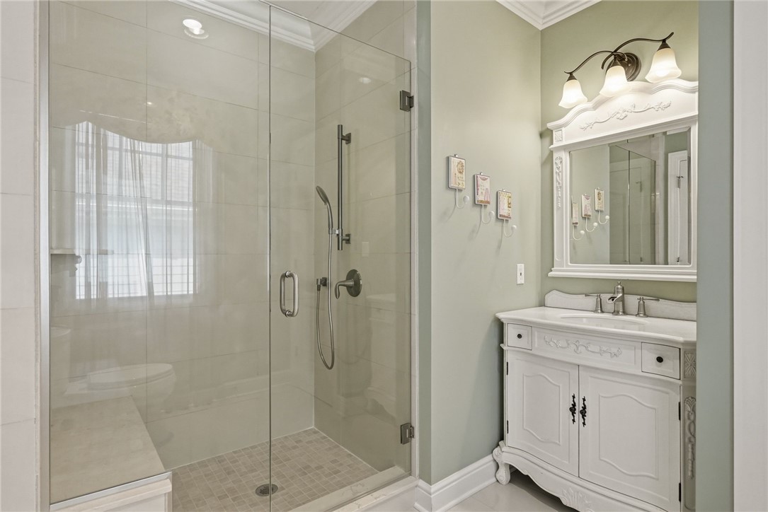 Pittsburgh, Pennsylvania, 15217, United States, 5 Bedrooms Bedrooms, ,5 BathroomsBathrooms,Residential,Active,2032459