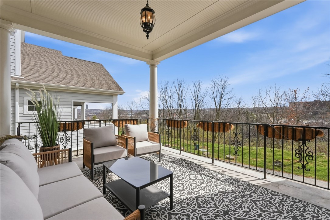Pittsburgh, Pennsylvania, 15217, United States, 5 Bedrooms Bedrooms, ,5 BathroomsBathrooms,Residential,Active,2032459