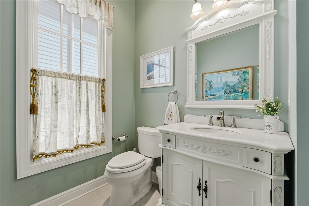 Pittsburgh, Pennsylvania, 15217, United States, 5 Bedrooms Bedrooms, ,5 BathroomsBathrooms,Residential,Active,2032459