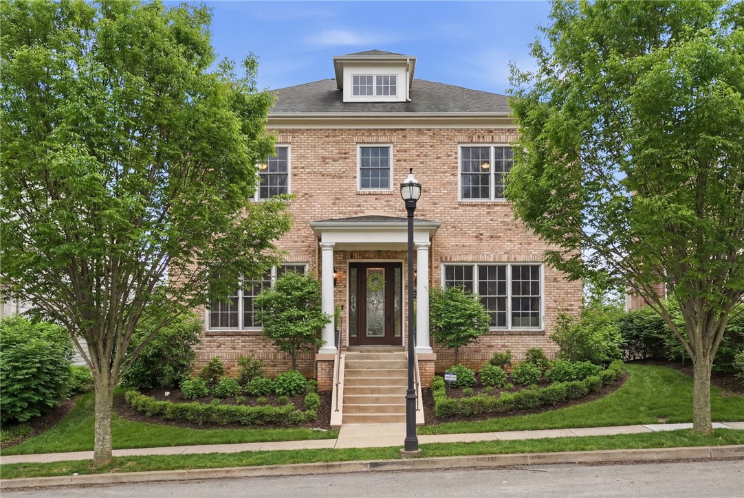 Pittsburgh, Pennsylvania, 15217, United States, 5 Bedrooms Bedrooms, ,5 BathroomsBathrooms,Residential,Active,2032459
