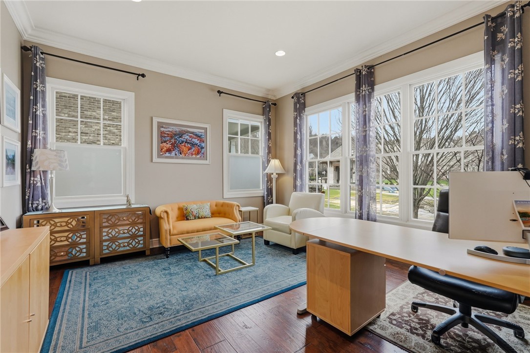 Pittsburgh, Pennsylvania, 15217, United States, 5 Bedrooms Bedrooms, ,5 BathroomsBathrooms,Residential,Active,2032459