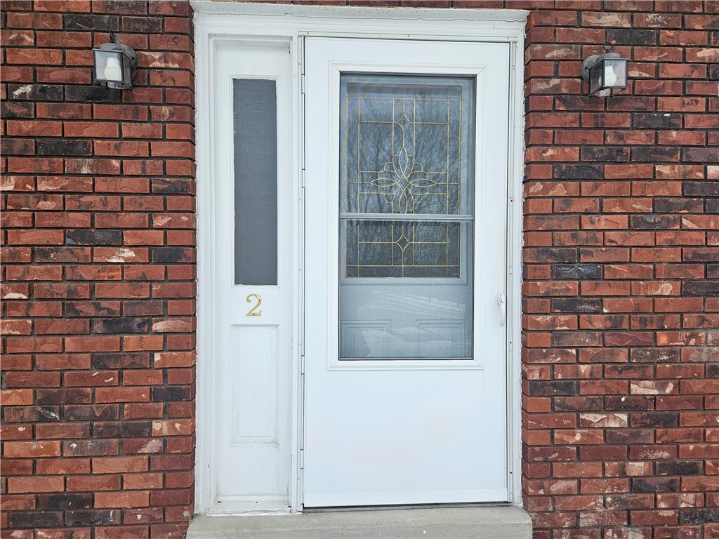 909 Chapel Rd 2
