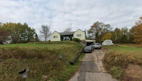 Photo of 4819 Garvers Ferry Rd, New Kensington, PA 15068 (MLS # 1736445)