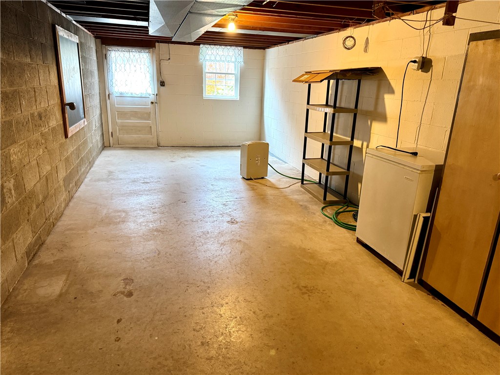 Butler, Pennsylvania 16002, United States, 3 Bedrooms Bedrooms, ,1 BathroomBathrooms,Residential,Active,219479