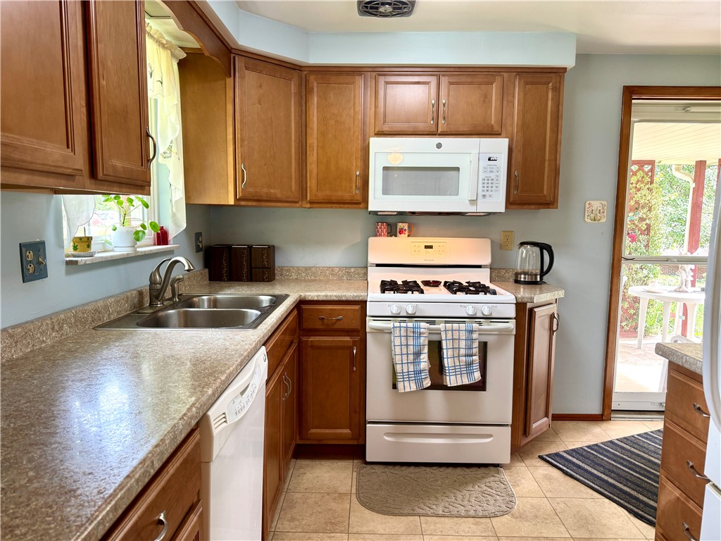 Butler, Pennsylvania 16002, United States, 3 Bedrooms Bedrooms, ,1 BathroomBathrooms,Residential,Active,219479