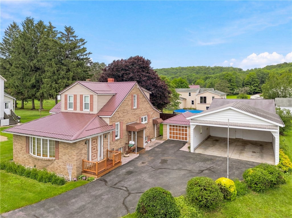 Photo 1 of 49 — 280 Center St, Central City Boro, PA 15926