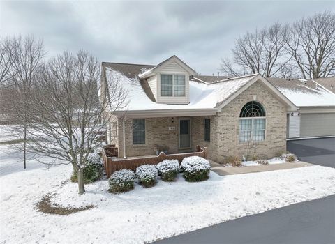 Photo of 153 Steeplechase Cir, Gibsonia, PA 15044 (MLS # 1740950)