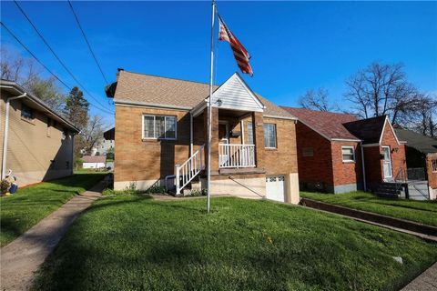 Photo of 123 E Mifflin St, Homestead, PA 15120 (MLS # 1747970)