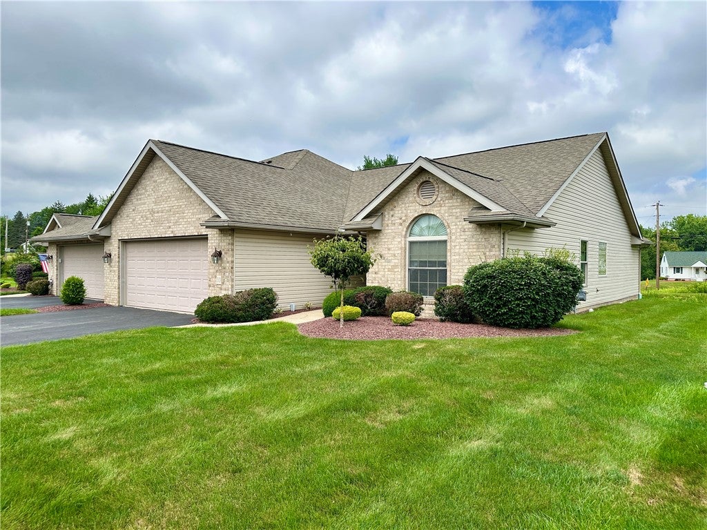 33 Fields Drive