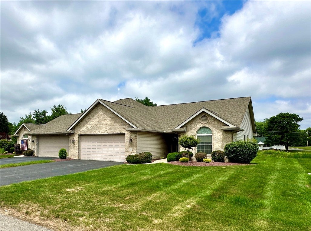 33 Fields Drive