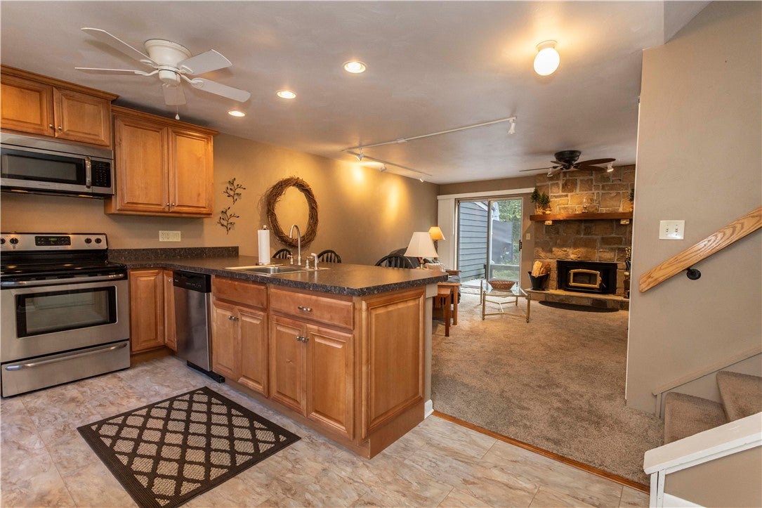 1607 Snowfield Court