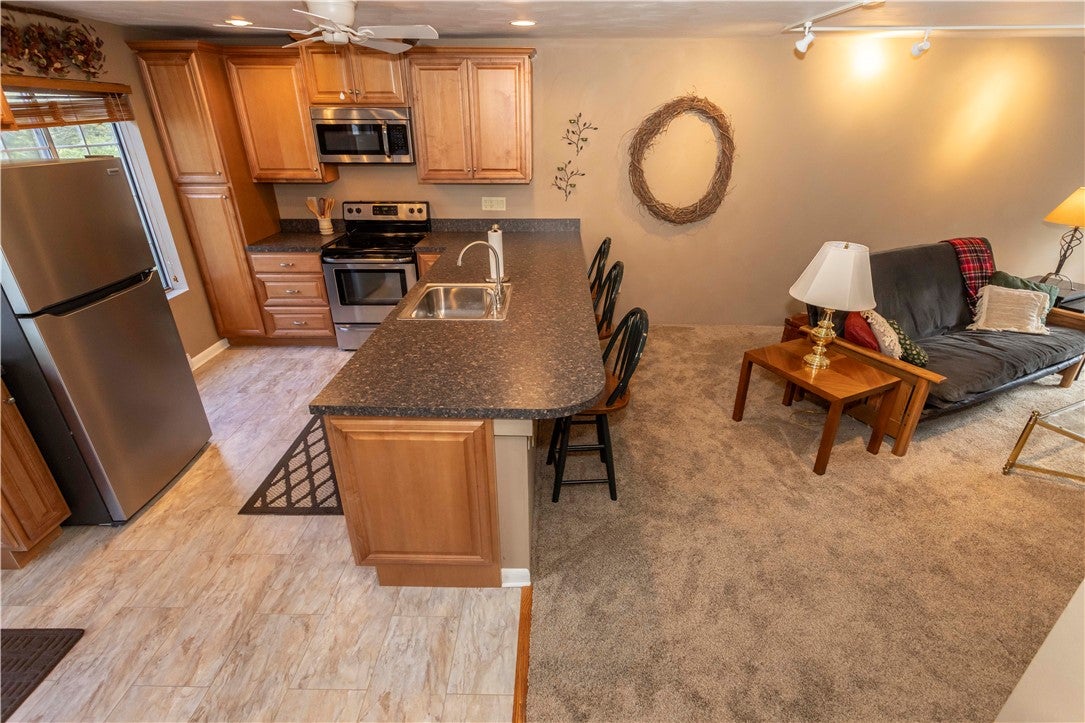 1607 Snowfield Court