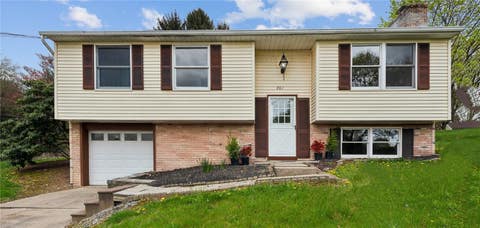 Photo for 201 Cameron Dr