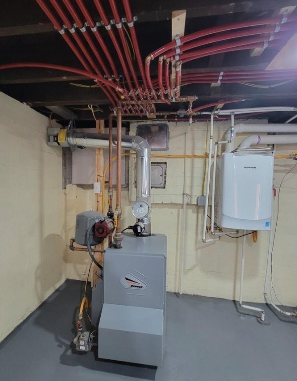 Ambridge, Pennsylvania 15003, United States, 3 Bedrooms Bedrooms, ,2 BathroomsBathrooms,Residential,Active,245736