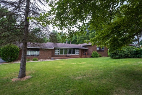 Photo for 212 Ridgeway Dr