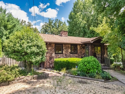Photo for 532 Reimer St