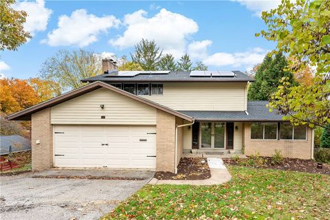 7716 WICK DR Ross Twp PA 15237