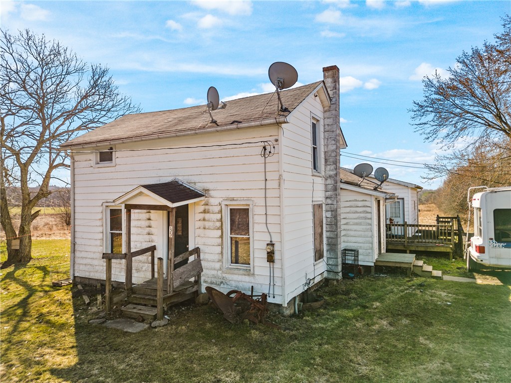 35 Falconbridge Ln Ln, Stoneboro, Pennsylvania image 1
