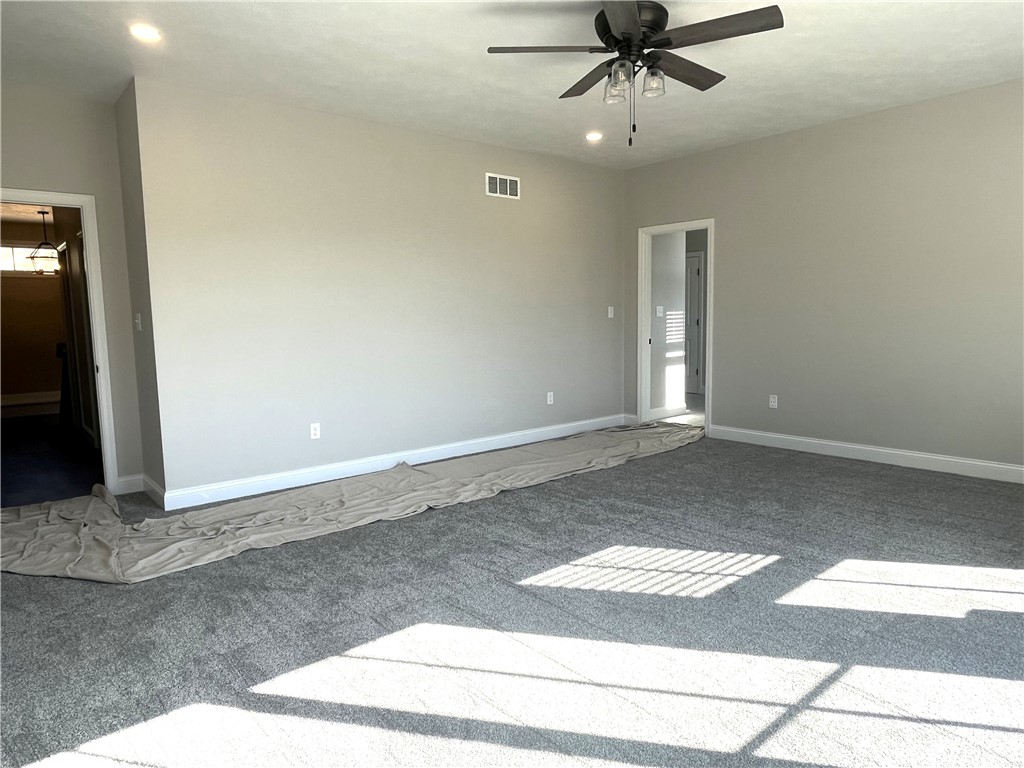 Cecil, Pennsylvania 15317, United States, 5 Bedrooms Bedrooms, ,4 BathroomsBathrooms,Residential,Active,230788