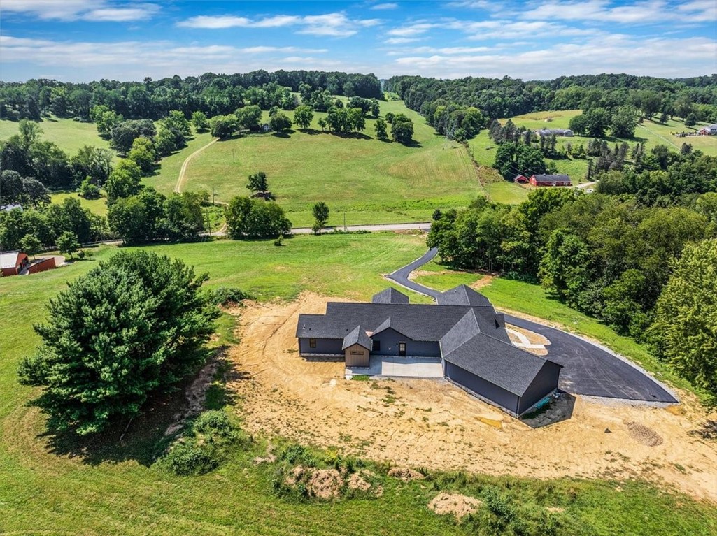 Cecil, Pennsylvania 15317, United States, 5 Bedrooms Bedrooms, ,4 BathroomsBathrooms,Residential,Active,230788