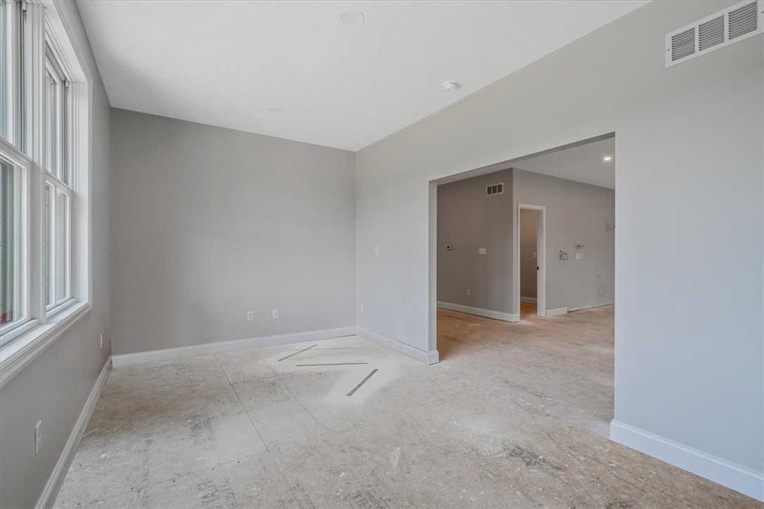 Cecil, Pennsylvania 15317, United States, 5 Bedrooms Bedrooms, ,4 BathroomsBathrooms,Residential,Active,230788