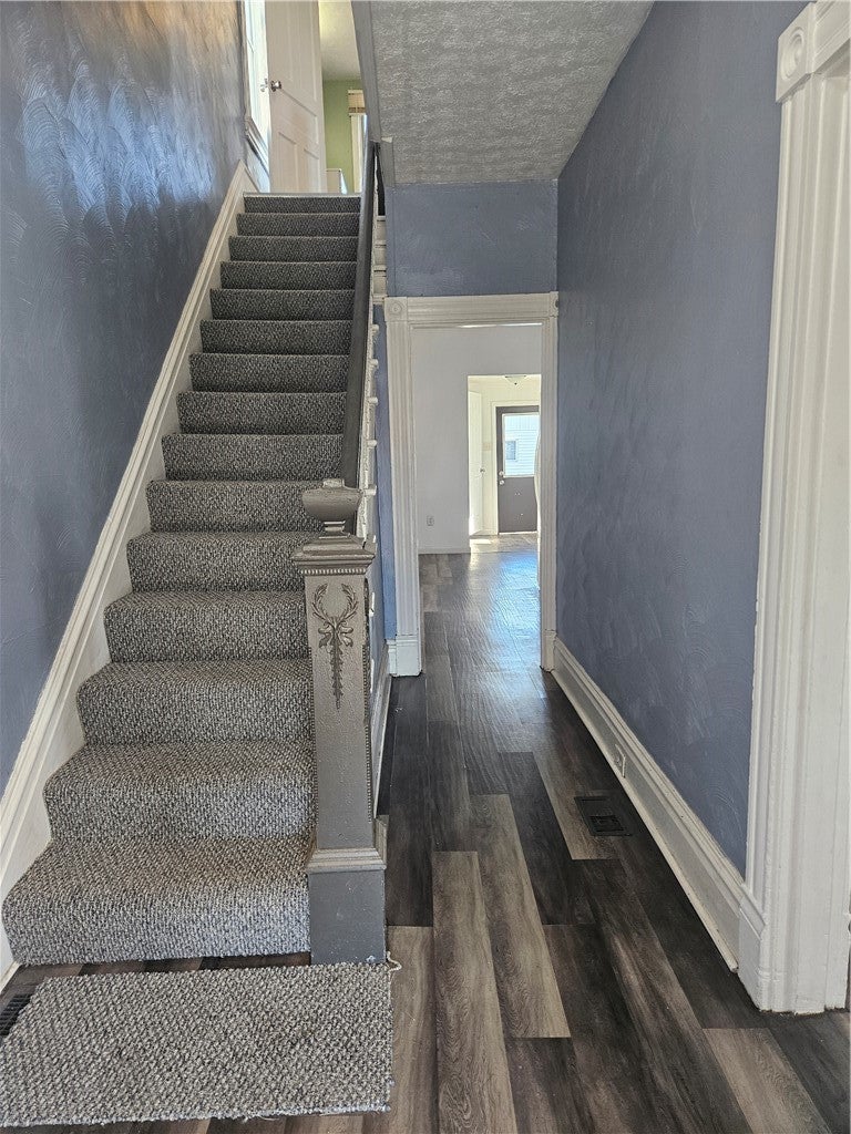 439 MADISON