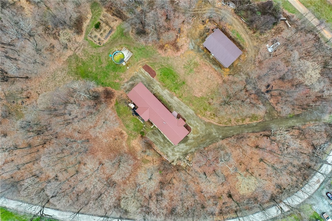166 Sawmill Rd, Loyalhanna, Pennsylvania image 4